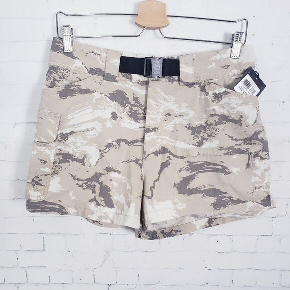 Mountain Hardwear Cascade Pass Shorts Size 6 Dunes Crag Camo Beige NEW - Picture 2 of 10
